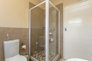2 Bedroom Property for Sale in Monavoni Gauteng