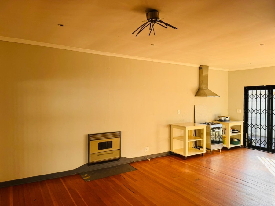 2 Bedroom Property for Sale in Melville Gauteng