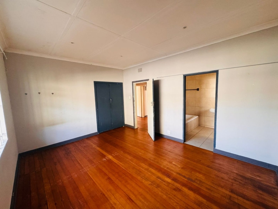 2 Bedroom Property for Sale in Melville Gauteng