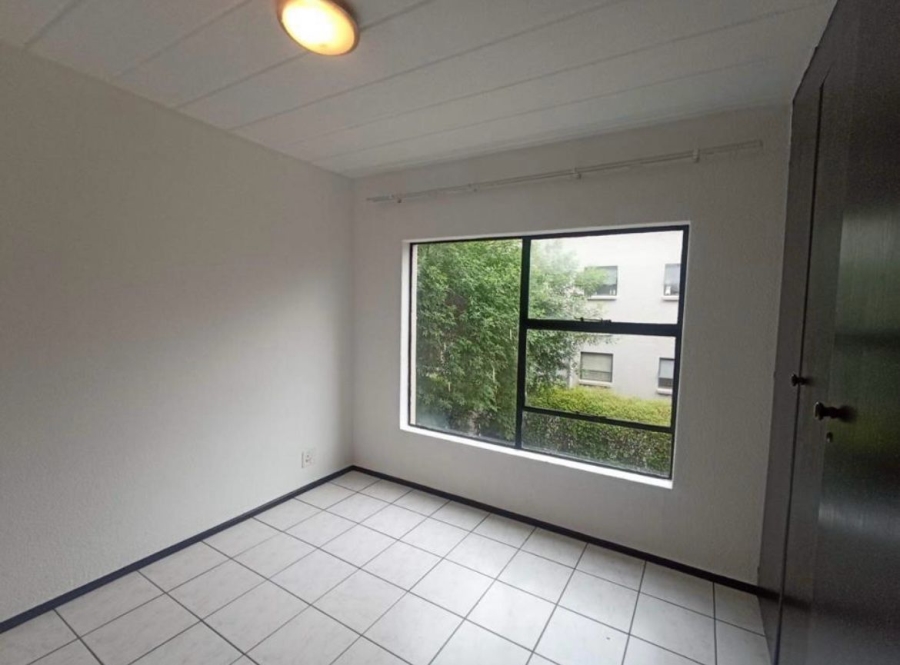 To Let 1 Bedroom Property for Rent in Morningside Ext 40 Gauteng
