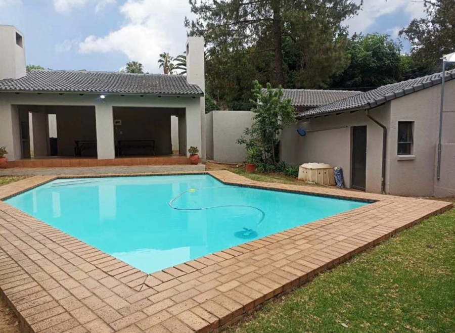 To Let 1 Bedroom Property for Rent in Morningside Ext 40 Gauteng