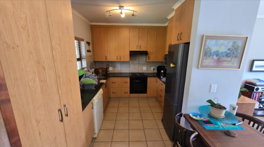 2 Bedroom Property for Sale in Kleinfontein A H Gauteng