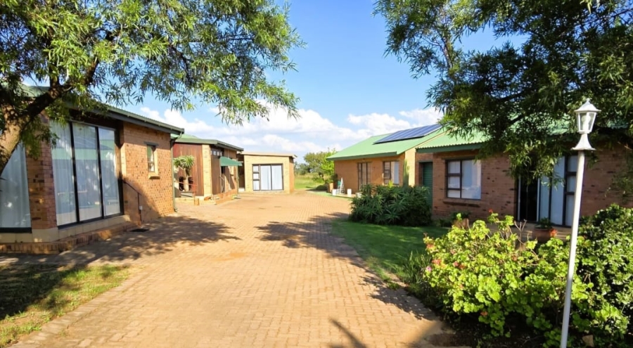 2 Bedroom Property for Sale in Kleinfontein A H Gauteng
