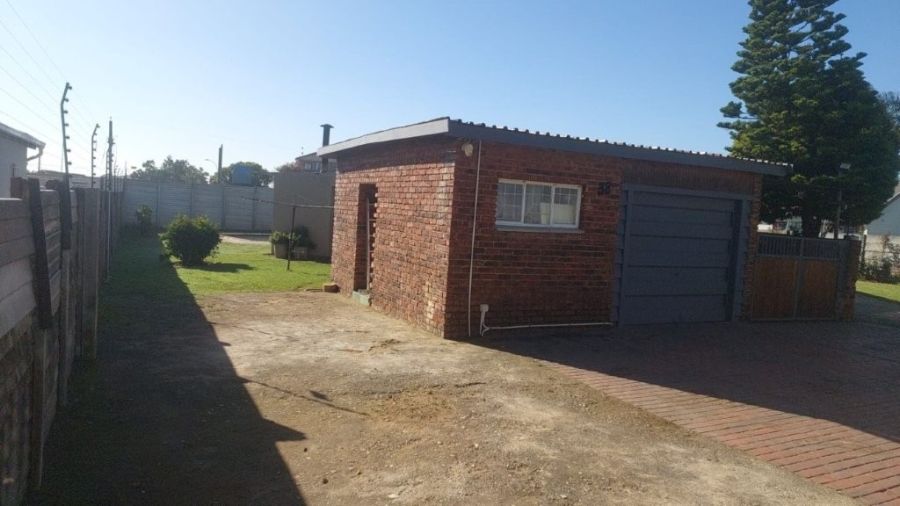 3 Bedroom Property for Sale in Bonaero Park Gauteng