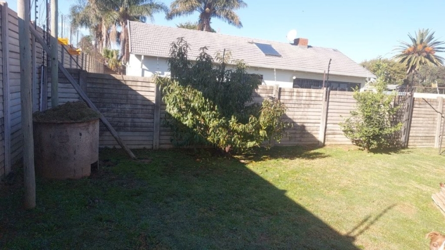 3 Bedroom Property for Sale in Bonaero Park Gauteng