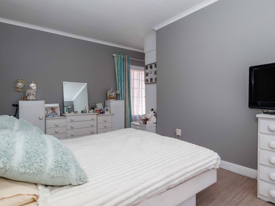 3 Bedroom Property for Sale in Eden Glen Gauteng