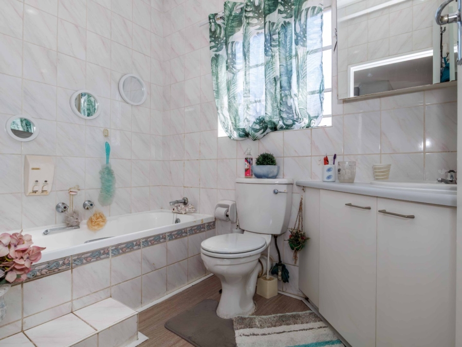 3 Bedroom Property for Sale in Eden Glen Gauteng