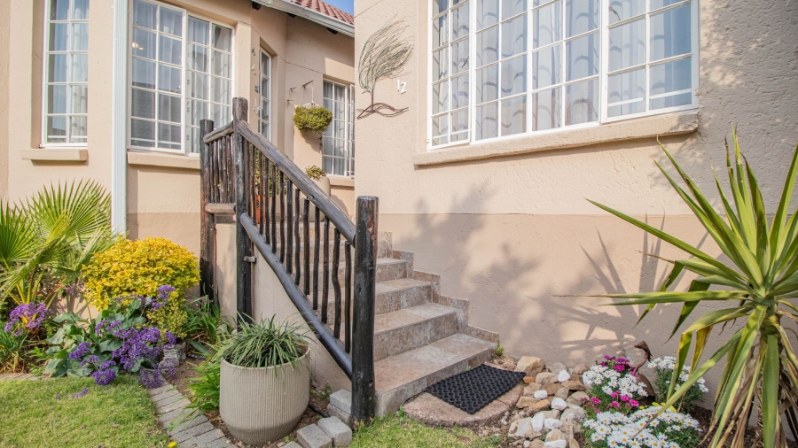 3 Bedroom Property for Sale in Eden Glen Gauteng