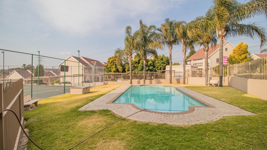 3 Bedroom Property for Sale in Eden Glen Gauteng