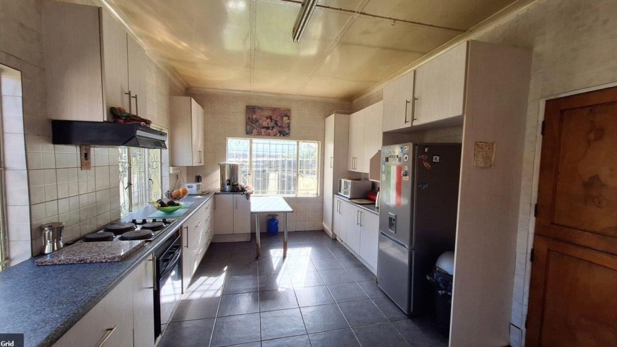 4 Bedroom Property for Sale in Wychwood Gauteng