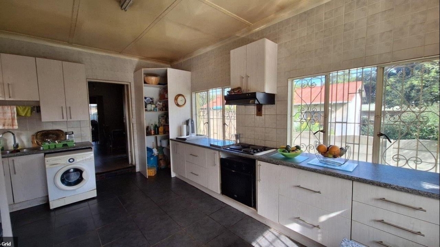 4 Bedroom Property for Sale in Wychwood Gauteng