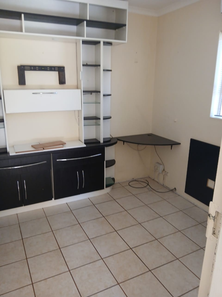 To Let 1 Bedroom Property for Rent in Malanshof Gauteng