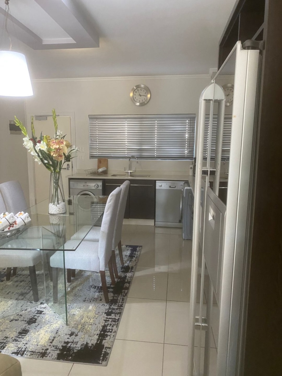 To Let 2 Bedroom Property for Rent in Morningside Gauteng