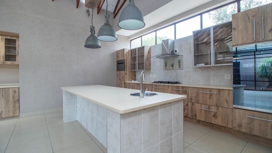4 Bedroom Property for Sale in Serengeti Lifestyle Estate Gauteng