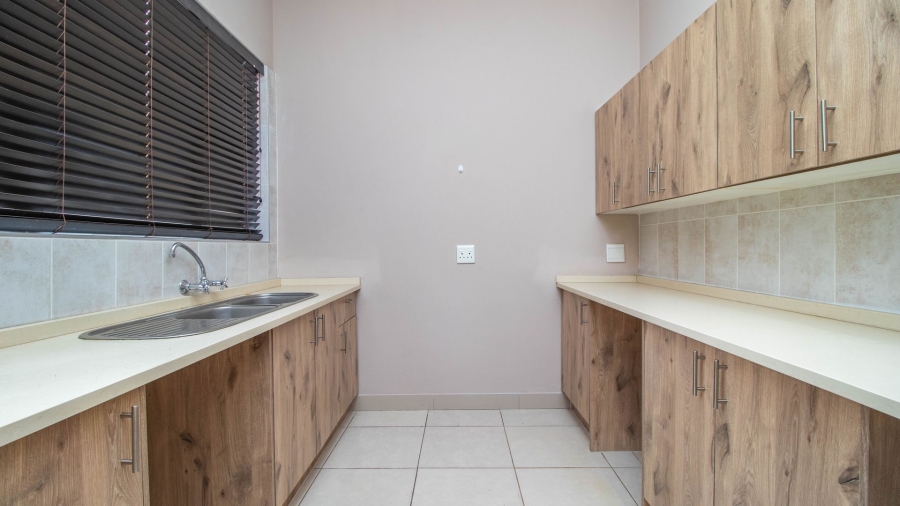4 Bedroom Property for Sale in Serengeti Lifestyle Estate Gauteng
