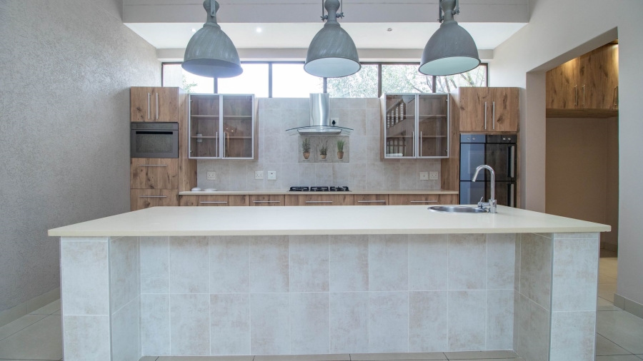 4 Bedroom Property for Sale in Serengeti Lifestyle Estate Gauteng
