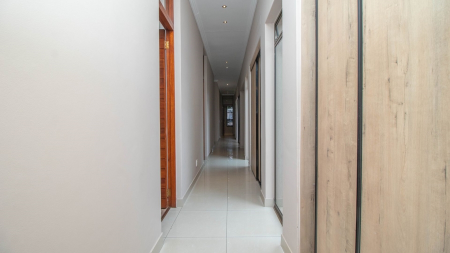 4 Bedroom Property for Sale in Serengeti Lifestyle Estate Gauteng