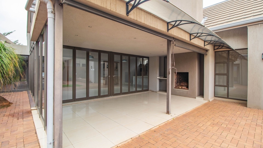 4 Bedroom Property for Sale in Serengeti Lifestyle Estate Gauteng