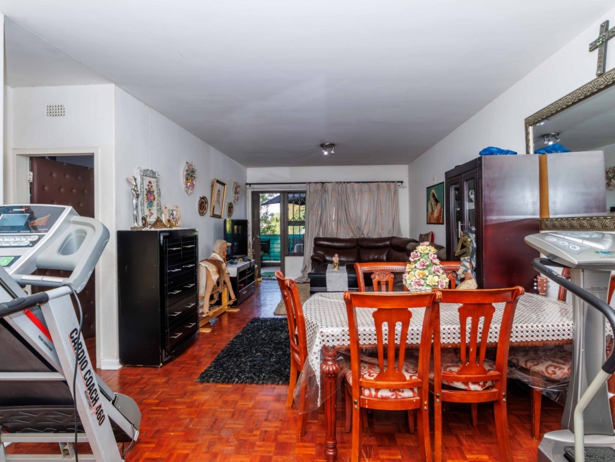 2 Bedroom Property for Sale in Edenvale Central Gauteng