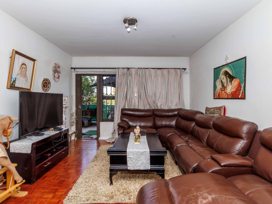 2 Bedroom Property for Sale in Edenvale Central Gauteng