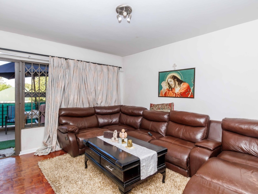 2 Bedroom Property for Sale in Edenvale Central Gauteng