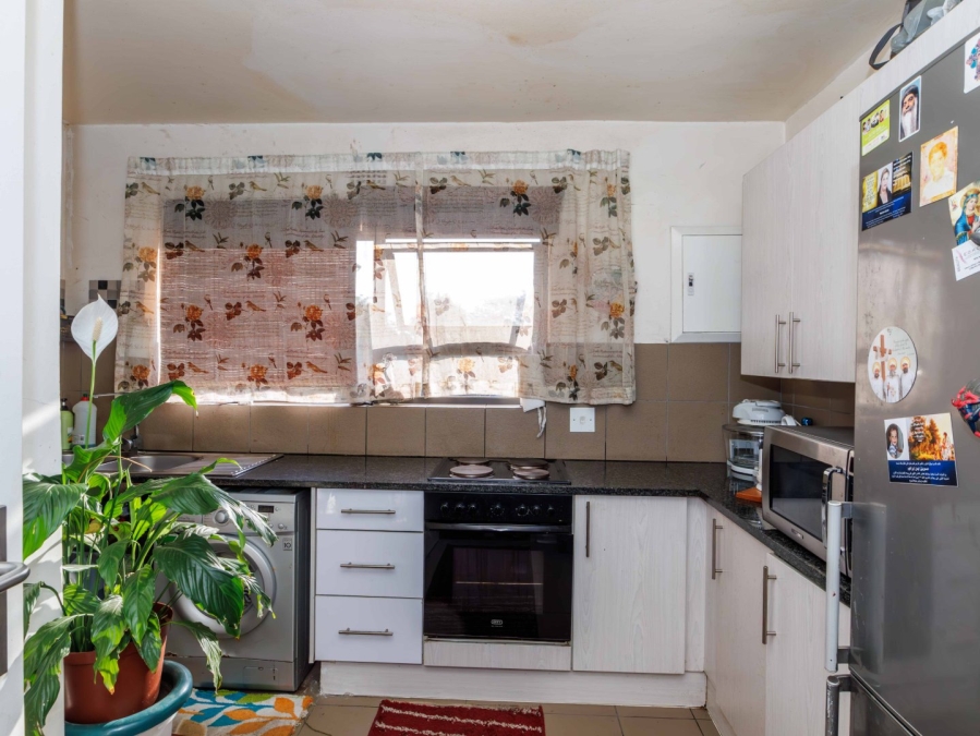 2 Bedroom Property for Sale in Edenvale Central Gauteng