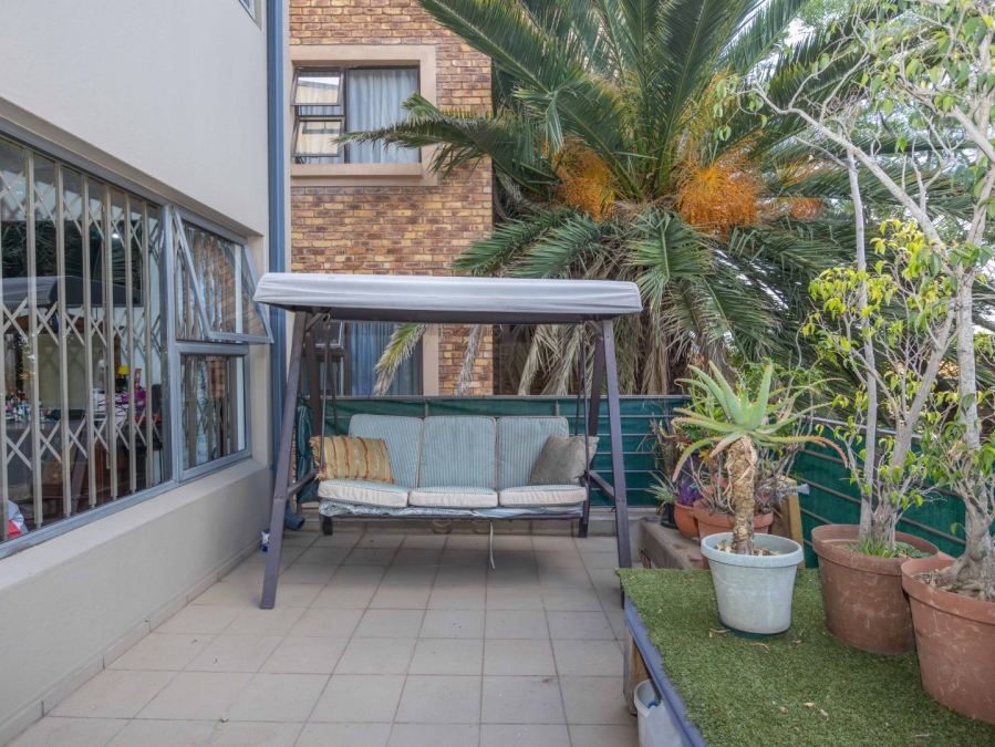 2 Bedroom Property for Sale in Edenvale Central Gauteng
