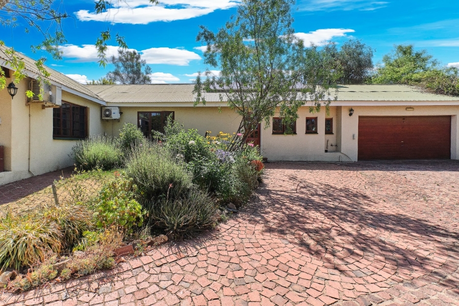 4 Bedroom Property for Sale in North Riding AH Gauteng