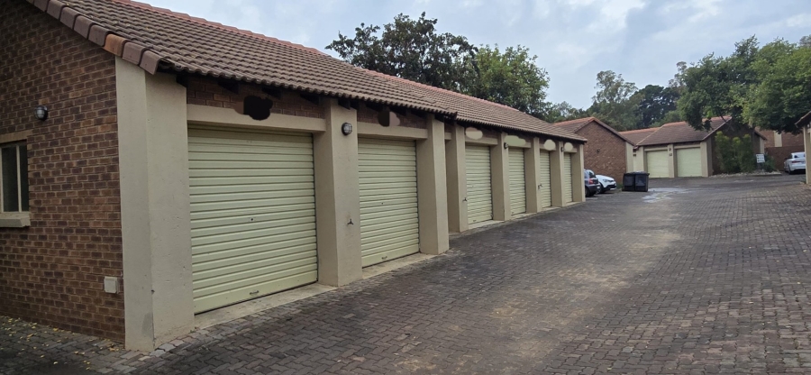 2 Bedroom Property for Sale in Mooikloof Ridge Gauteng