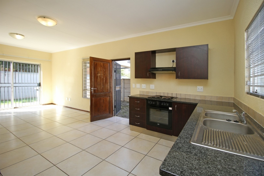 2 Bedroom Property for Sale in Amorosa Gauteng