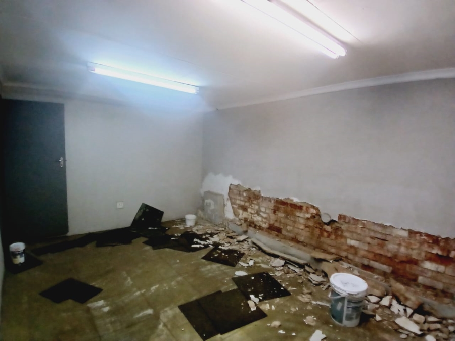 Commercial Property for Sale in Silverton Gauteng