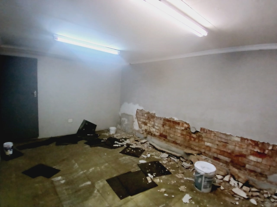 Commercial Property for Sale in Silverton Gauteng