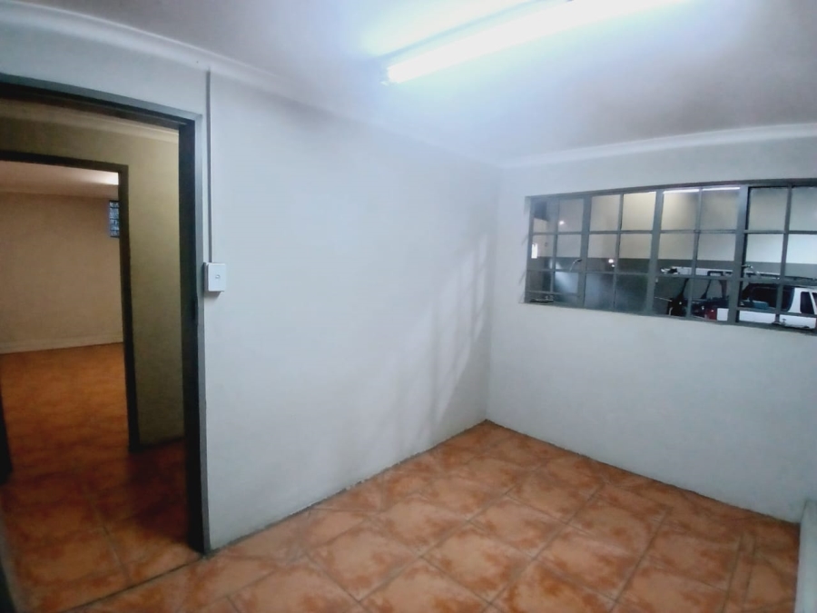 Commercial Property for Sale in Silverton Gauteng