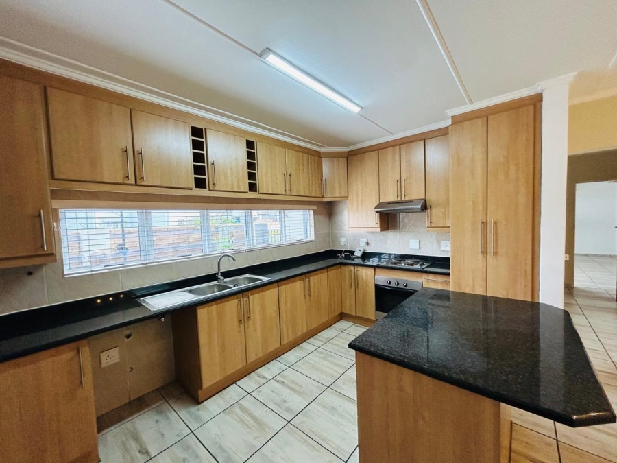 3 Bedroom Property for Sale in Riverspray Lifestyle Estate Gauteng