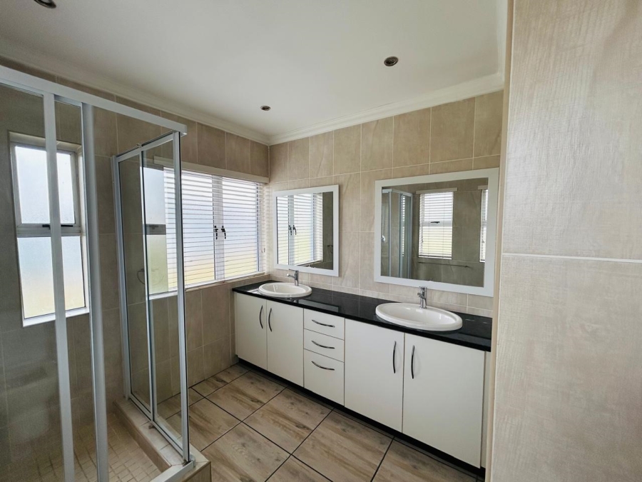3 Bedroom Property for Sale in Riverspray Lifestyle Estate Gauteng