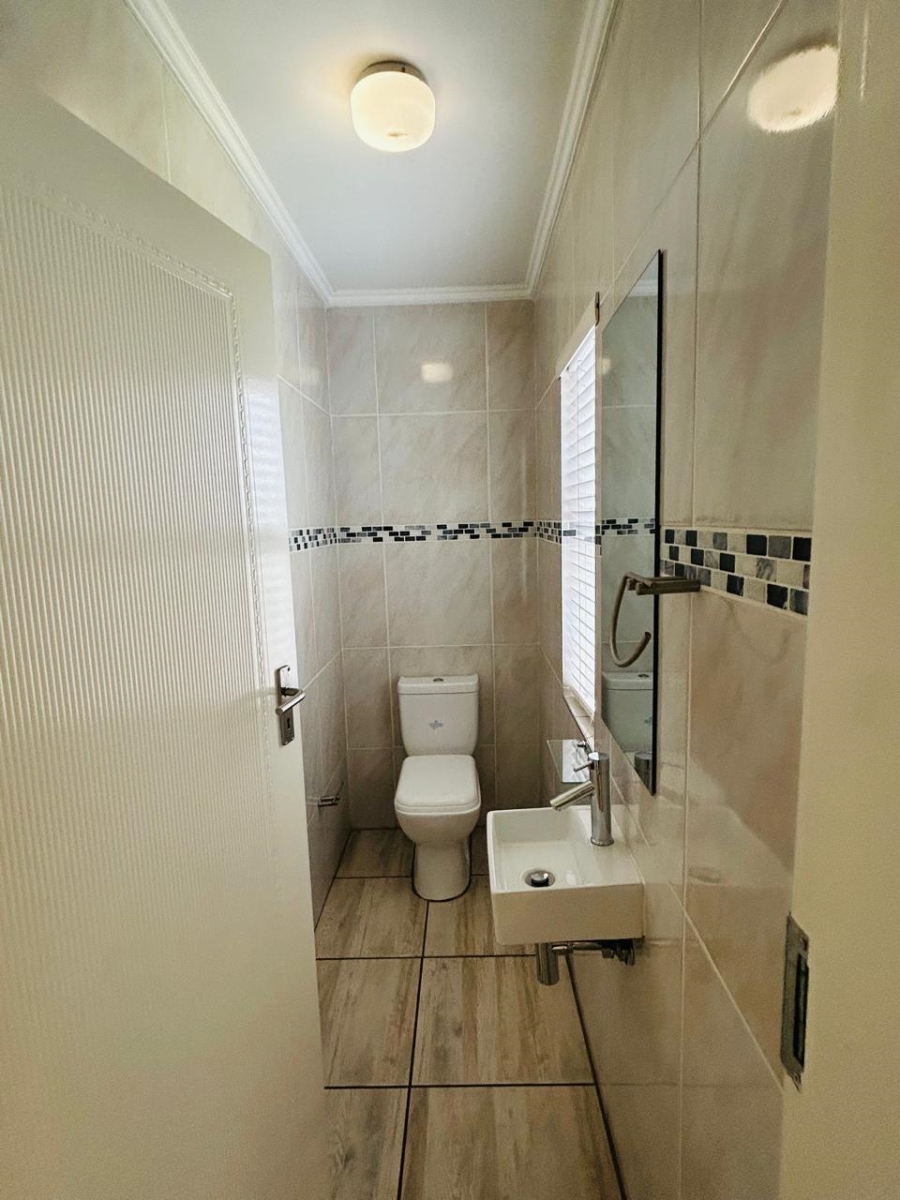 3 Bedroom Property for Sale in Riverspray Lifestyle Estate Gauteng
