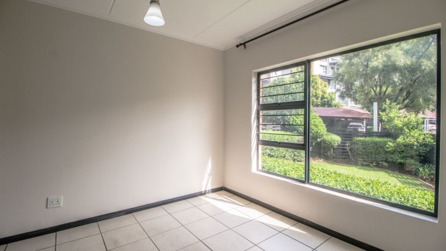 3 Bedroom Property for Sale in Greenstone Gate Gauteng