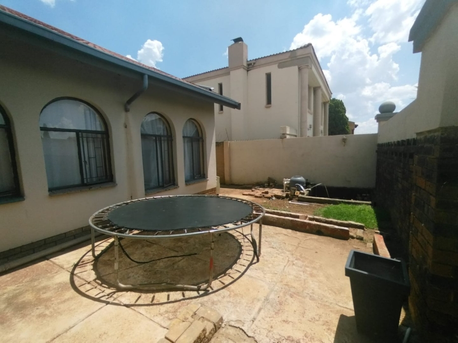 3 Bedroom Property for Sale in Ennerdale Gauteng