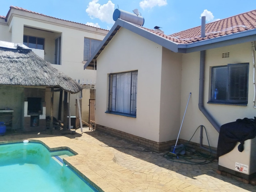 3 Bedroom Property for Sale in Ennerdale Gauteng