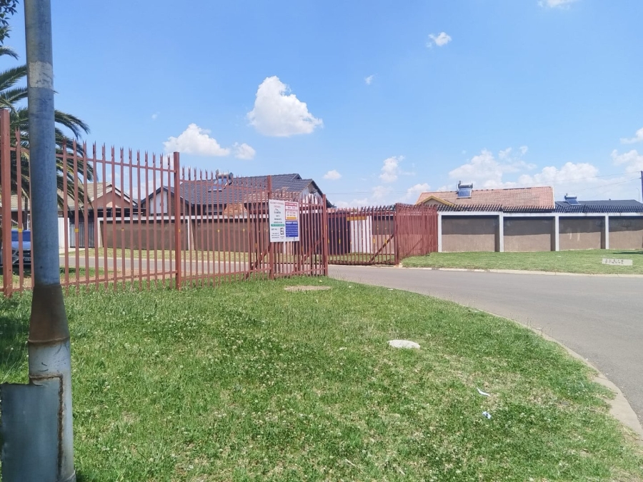3 Bedroom Property for Sale in Ennerdale Gauteng