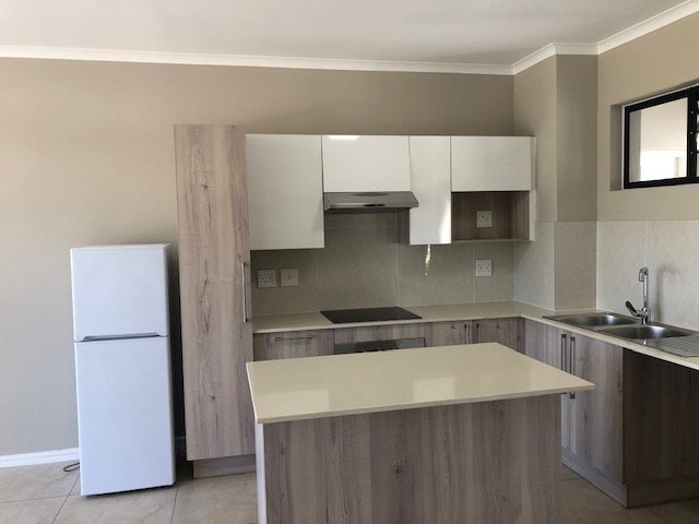 To Let 1 Bedroom Property for Rent in North Riding Gauteng