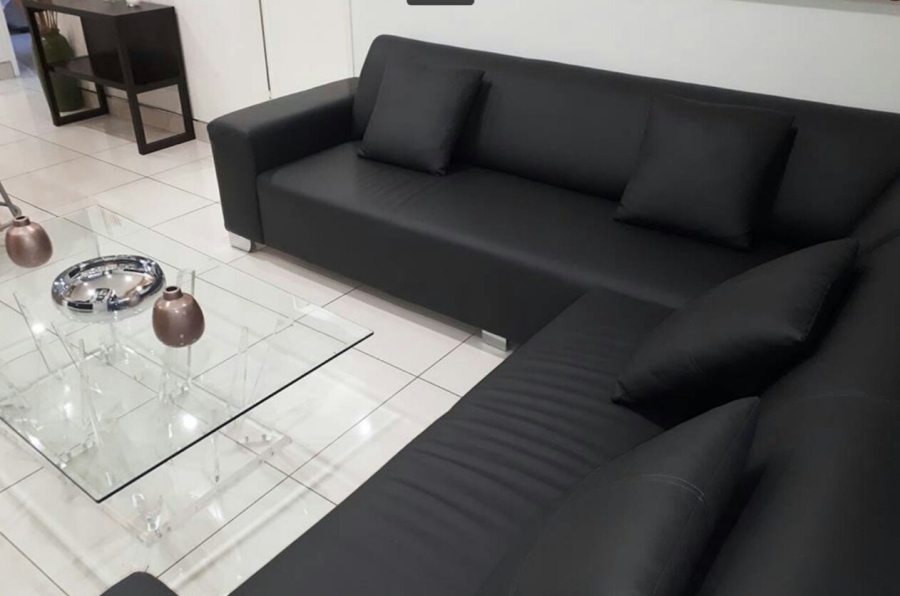 To Let 2 Bedroom Property for Rent in Sandown Gauteng