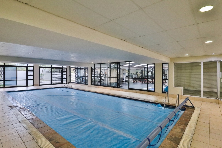 To Let 2 Bedroom Property for Rent in Sandown Gauteng