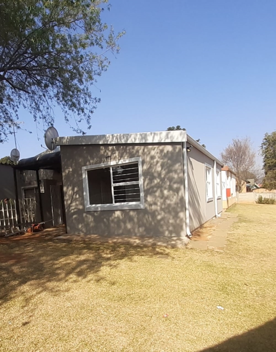 3 Bedroom Property for Sale in Ridgeway Gauteng