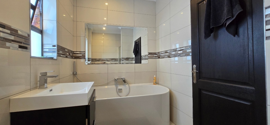 3 Bedroom Property for Sale in Meyersdal Nature Estate Gauteng