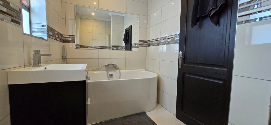 3 Bedroom Property for Sale in Meyersdal Nature Estate Gauteng