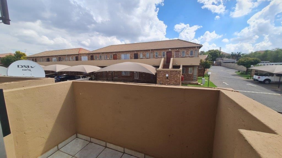 To Let  Bedroom Property for Rent in Highveld Gauteng