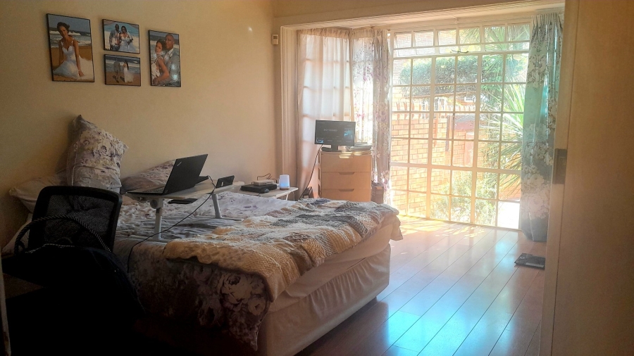 3 Bedroom Property for Sale in Wierda Park Gauteng