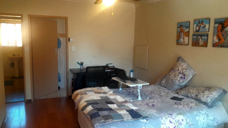 3 Bedroom Property for Sale in Wierda Park Gauteng