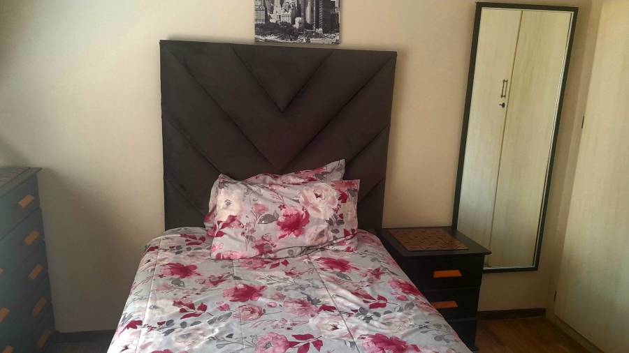 3 Bedroom Property for Sale in Wierda Park Gauteng